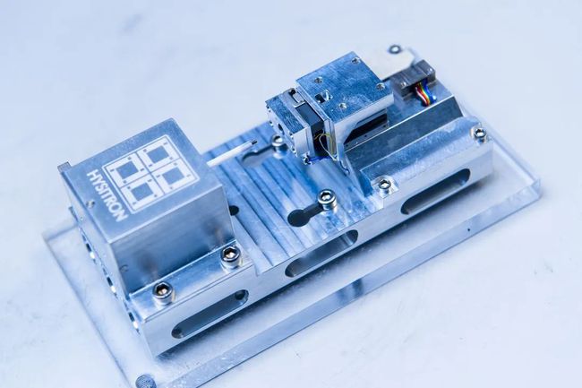 全球首次實現(xiàn)&ldquo;真正拉伸一片獨立的單層石墨烯&rdquo;!